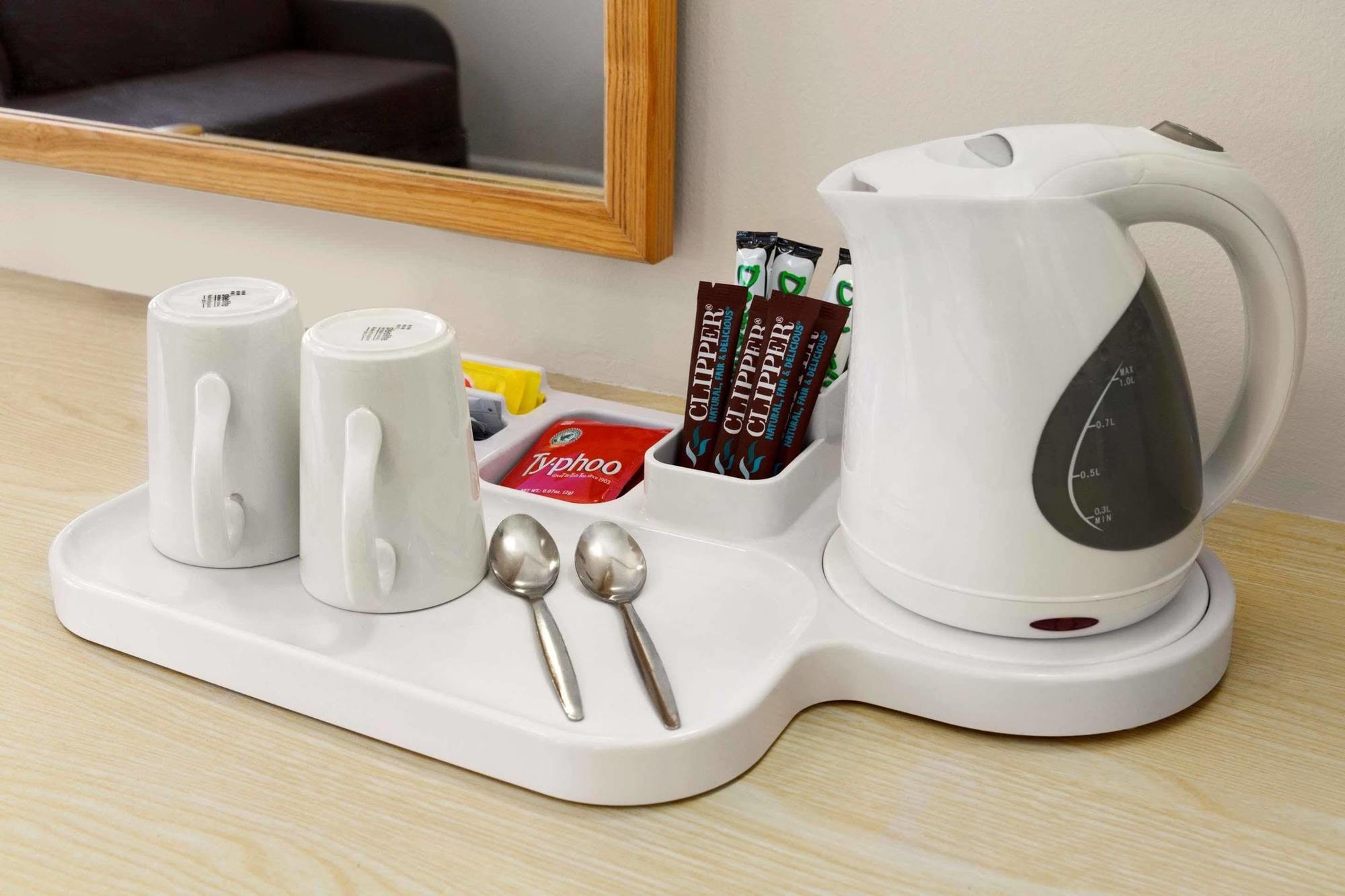 Days Inn Winchester Bagian luar foto