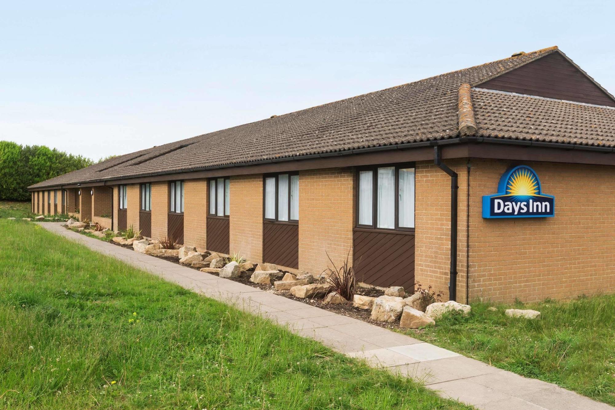 Days Inn Winchester Bagian luar foto